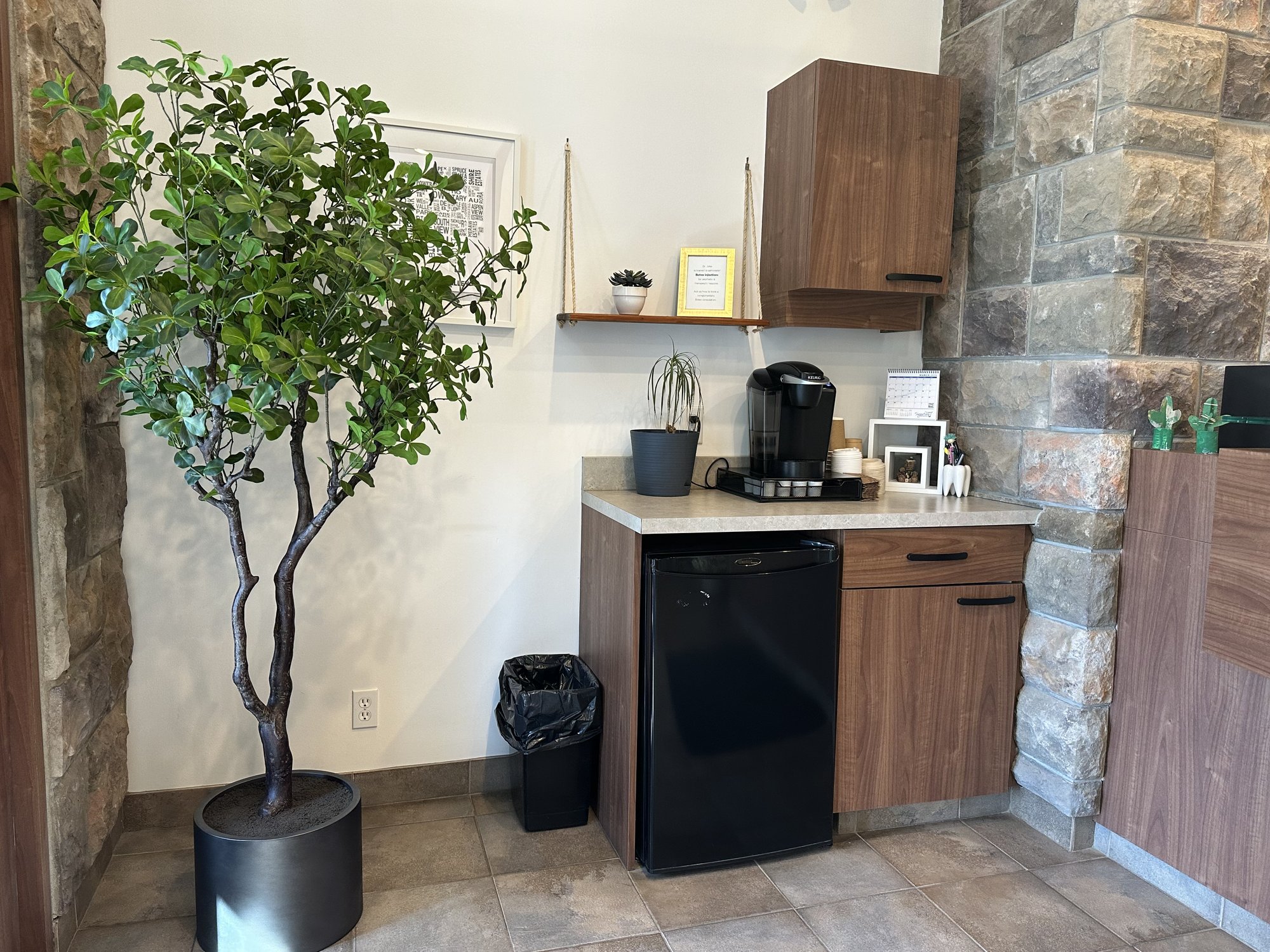 Drayton Family Dental — patient lounge